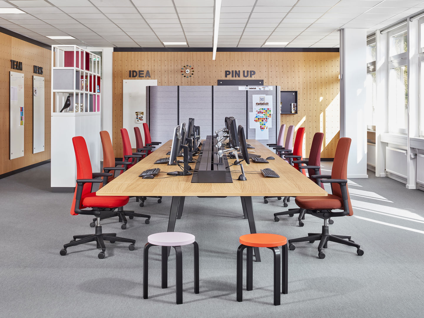 办公椅|现代真皮中班椅|办公家具|华体会体育官方在线官网家具|太平洋中班椅